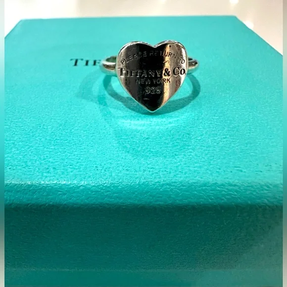 Tiffany & Co. “Return to Tiffany” ring - Picture 2 of 2